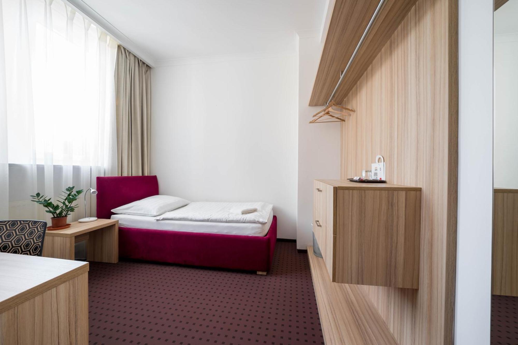 Mini Hotel Akord Ostrava Kültér fotó
